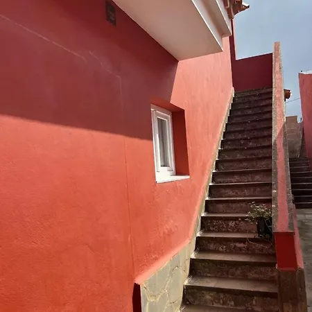 Atico Casa De Invitados Bluemoon Apartament La Laguna (Tenerife)
